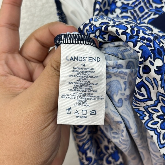 Lands' End Geometric Mandala Print Swim Dress Built In Bra - Picture 8 of 8